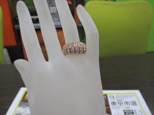 いづろ 中町 金生町 照国通り 東京市場 天文館 御着屋交番前店 ブランド ピアジェ リング 買取しました。