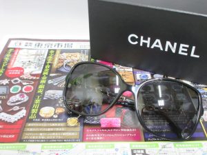 行田市内！買取専門 東京市場 ドンキ 行田持田インター店 ブランド シャネル サングラス 買取しました。