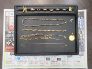 霧島市 買取専門 東京市場 ドンキホーテ霧島隼人店 貴金属 金 プラチナ 製品 買取しました。