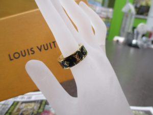霧島市 買取専門 東京市場 ドンキホーテ霧島隼人店 ブランド ルイヴィトン リング 買取しました。