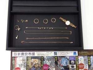 町田市 相模原 買取専門 東京市場 町田駅前コビルナ店 貴金属 金 プラチナ アクセサリー 買取しました。