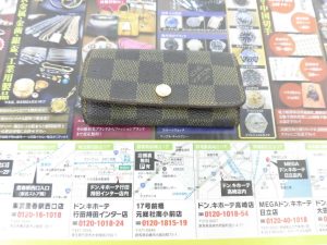 前橋市内 買取専門 東京市場 17号前橋元総社南小前店 ブランド ルイヴィトン キーケース 買取しました。