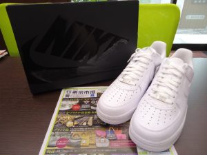 鹿児島市 買取専門 東京市場 国道225号宇宿店 ブランド ナイキ スニーカー 買取しました。