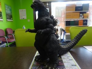 姶良市 買取専門 東京市場 姶良国道10号店 特撮 ゴジラ フィギュア 買取しました。