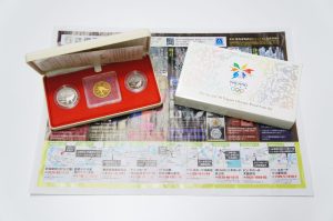 行田市内！買取専門 東京市場 ドンキ 行田持田インター店 記念硬貨 長野オリンピック 10,000円金貨幣 買取しました