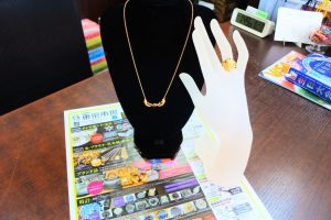 鹿児島市内 買取専門 東京市場 鹿児島中央店 ブランド カレライカレラ Carrera y Carrera  アクセサリー ジュエリー 買取しました。