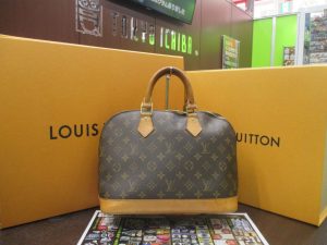 霧島市 買取専門 東京市場 ドンキホーテ霧島隼人店 ブランド ルイヴィトン バッグ 買取しました。