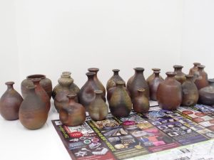 町田市 相模原 買取専門 東京市場 町田駅前コビルナ店 骨董品 備前焼 小徳利 そば猪口 買取しました。