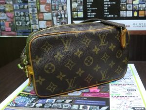 鹿児島市 東京市場 天文館 地蔵角交番前店 ブランド ルイヴィトン バッグ 買取しました。