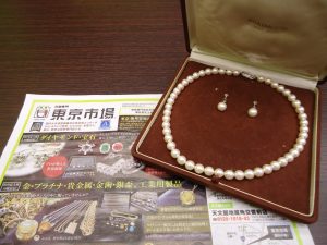 鹿児島市 買取専門 東京市場 国道225号宇宿店 ブランド ミキモト ネックレス イヤリング 買取しました。