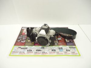 小山市内！買取専門 東京市場 ドンキホーテ小山駅前店 キャノン 一眼レフ お買取しました。