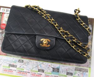 所沢 入間 狭山 日高 秩父 東村山 買取専門 東京市場 西武小手指駅北口タワーズ店 ブランド シャネル バッグ 買取しました。