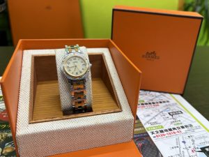 鹿児島市 東京市場 天文館 地蔵角交番前店 ブランド エルメス 時計 買取しました。