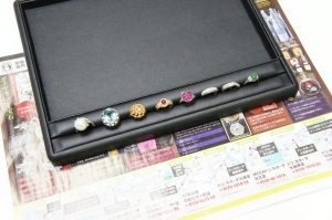 行田市内、熊谷市近隣！買取専門 東京市場 ドンキ 行田持田インター店 貴金属 金 プラチナ ジュエリー 買取しました。