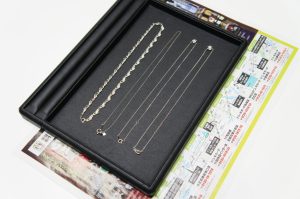 春日部市内！ 買取専門 東京市場 東武豊春駅西口店 金 プラチナ 貴金属 ネックレス ダイヤ 買取しました。