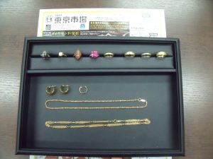 鹿児島市内 買取専門 東京市場 鹿児島中央店 貴金属 18金 アクセサリー 買取しました。