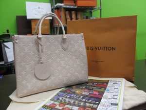 いづろ 中町 金生町 照国通り 東京市場 天文館 御着屋交番前店 ブランド ルイ・ヴィトン バッグ 買取しました。