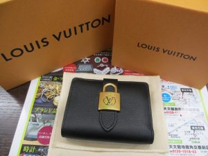 いづろ 中町 金生町 照国通り 東京市場 天文館 御着屋交番前店 ブランド ルイ・ヴィトン 財布 買取しました。