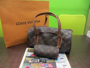 いづろ 中町 金生町 照国通り 東京市場 天文館 御着屋交番前店 ブランド ルイ・ヴィトン バッグ 買取しました。