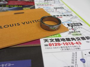 鹿児島市 買取専門 東京市場 天文館 地蔵角交番前店 貴金属 ルイヴィトン アクセサリー 買取しました。