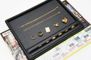 行田市内、熊谷市近隣！買取専門 東京市場 ドンキ 行田持田インター店 貴金属 金 プラチナ アクセサリー 買取しました。