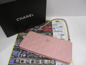 いづろ 中町 金生町 照国通り 東京市場 天文館 御着屋交番前店 ブランド シャネル ハンドバッグ 買取しました。