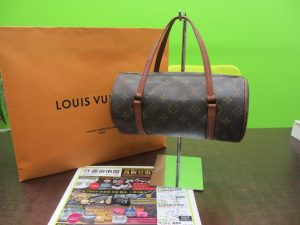 いづろ 中町 金生町 照国通り 東京市場 天文館 御着屋交番前店 ブランド ルイ・ヴィトン バッグ 買取しました。