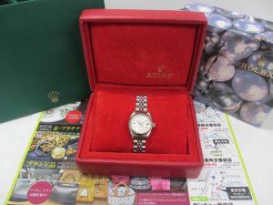 いづろ 中町 金生町 照国通り 東京市場 天文館 御着屋交番前店 ブランド 時計 ロレックス 買取しました。