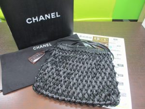 いづろ 中町 金生町 照国通り 東京市場 天文館 御着屋交番前店 ブランド シャネル バッグ 買取しました。