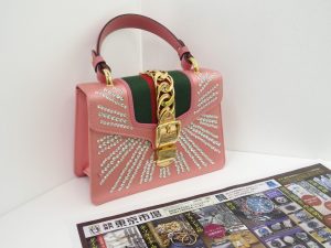 町田市 相模原 出張買取 買取専門 東京市場 町田駅前コビルナ店 ブランド グッチ シルヴィ バッグ 買取しました。