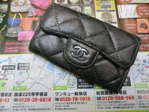 鹿児島市 買取専門 東京市場 サンキュー新栄店 ブランド CHANEL キーケース 買取しました。