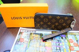 霧島市 買取専門 東京市場 ドンキホーテ霧島隼人店 ブランド ルイヴィトン 財布 買取しました。
