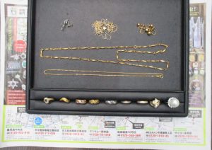 霧島市 買取専門 東京市場 ドンキホーテ霧島隼人店 貴金属 金 プラチナ 製品 買取しました。