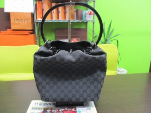 いづろ 中町 金生町 照国通り 東京市場 天文館 御着屋交番前店 ブランド グッチ バッグ 買取しました。