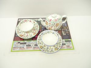 小山市内！買取専門 東京市場 ドンキホーテ小山駅前店 ブランド ミントン 食器 買取しました。