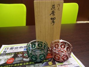 鹿児島市 買取専門 東京市場 国道225号宇宿店 工芸品 薩摩切子 猪口 買取しました。