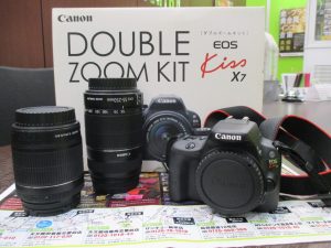 霧島市 買取専門 東京市場 ドンキホーテ霧島隼人店 キャノン EOS Kiss x7 ダブルズームキット 買取しました。