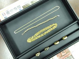 鹿児島市内 買取専門 東京市場 鹿児島中央店 貴金属 金 ネックレス リング 買取しました。