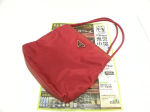 金沢市内 買取専門 東京市場 メガドンキラパーク金沢店 ブランド プラダ バッグ 買取しました。