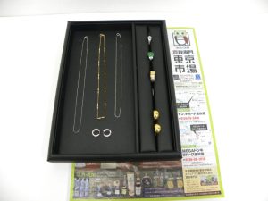 金沢市内 買取専門 東京市場 メガドンキラパーク金沢店 貴金属 金 プラチナ アクセサリー 買取しました。