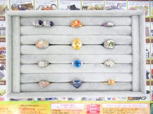 町田市 相模原 出張買取 買取専門 東京市場 町田駅前コビルナ店 貴金属 金 銀 プラチナ アクセサリー 買取しました。