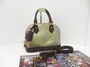 町田市 相模原市 出張買取 高価買取 買取専門 東京市場 町田駅前コビルナ店 ブランド ヴィトン アルマ バッグ 買取しました。