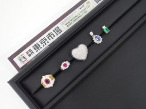 行田市内、熊谷市近隣！買取専門 東京市場 ドンキ 行田持田インター店 貴金属 金 プラチナ アクセサリー 宝石 買取しました。