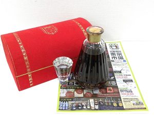 金沢市内 買取専門 東京市場 メガドンキラパーク金沢店 酒 洋酒 輸入酒 ブランデー カミュ カラフェ 買取しました。