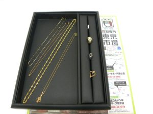 金沢市内 買取専門 東京市場 メガドンキラパーク金沢店 貴金属 金 プラチナ アクセサリー 買取しました。