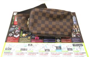 春日部市内！ 買取専門 東京市場 東武豊春駅西口店 ルイヴィトン ダミエ エベヌ ボディバッグ 買取しました。