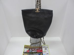 いづろ 中町 金生町 照国通り 東京市場 天文館 御着屋交番前店 ブランド シャネル バッグ 買取しました。