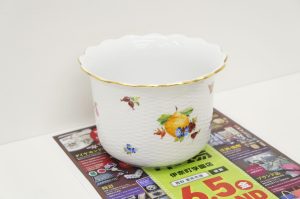 なんでも査定！買取専門東京市場 伊奈町学園店 県道87号沿い！ ヘレンド 鉢カバー フラワーポット 買取しました。