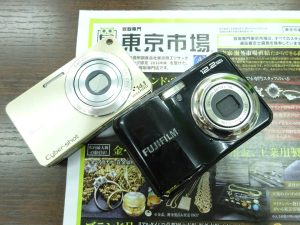 鹿児島市内 買取専門 東京市場 鹿児島中央店 デジタルカメラ フジフィルム ソニー 買取しました。