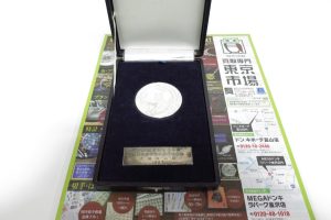 金沢市内 買取専門 東京市場 メガドンキラパーク金沢店 全日本切手展 純銀 記念メダル 買取しました。